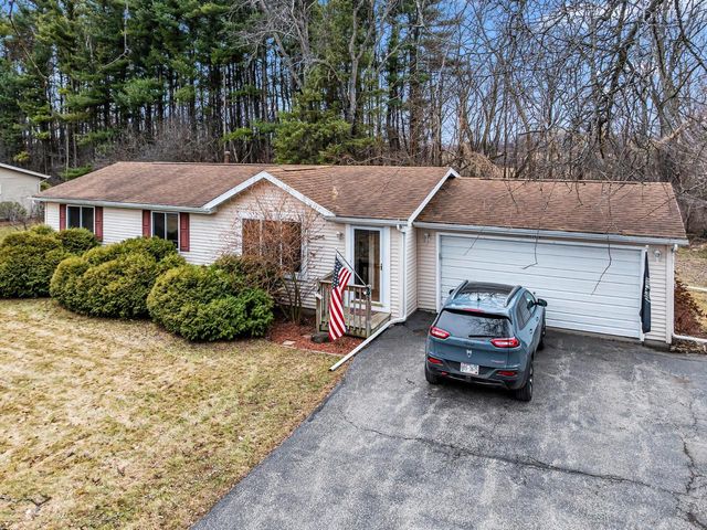 N1191 Walworth STREET, Genoa City, WI 53128