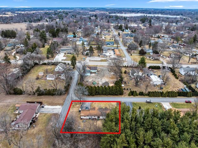 N1191 Walworth STREET, Genoa City, WI 53128