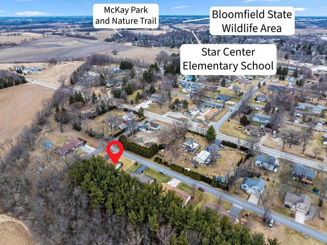 N1191 Walworth STREET, Genoa City, WI 53128