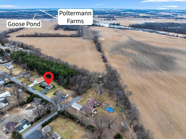 N1191 Walworth STREET, Genoa City, WI 53128