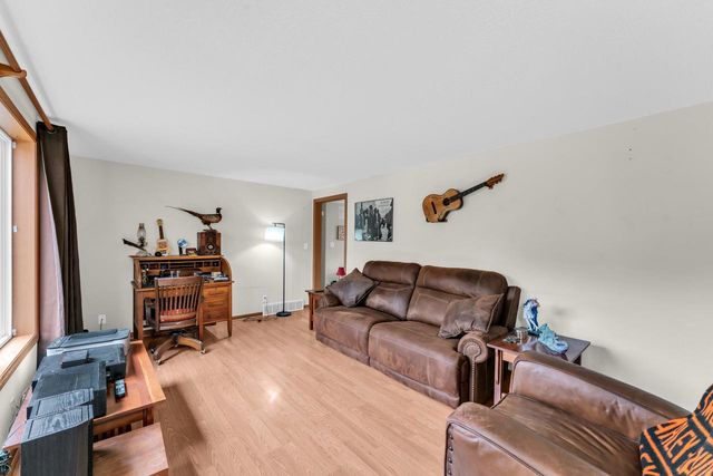 N1191 Walworth STREET, Genoa City, WI 53128