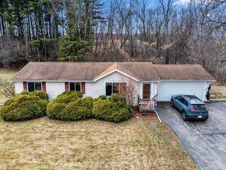 N1191 Walworth STREET, Genoa City, WI 53128