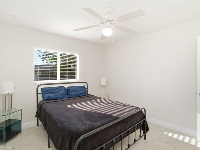 32 9th AVE, Cape Coral, FL 33909