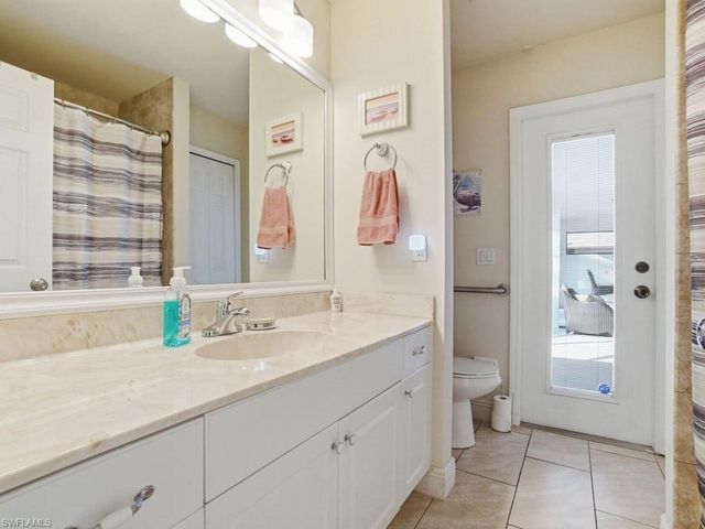 32 9th AVE, Cape Coral, FL 33909