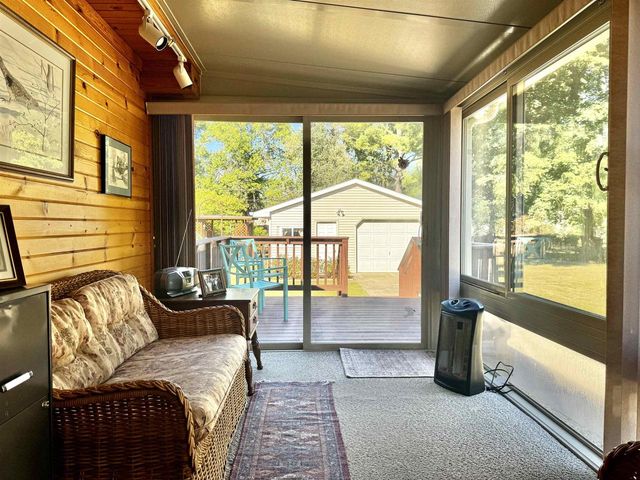 737 E Briar Lane, Beloit, WI 53511