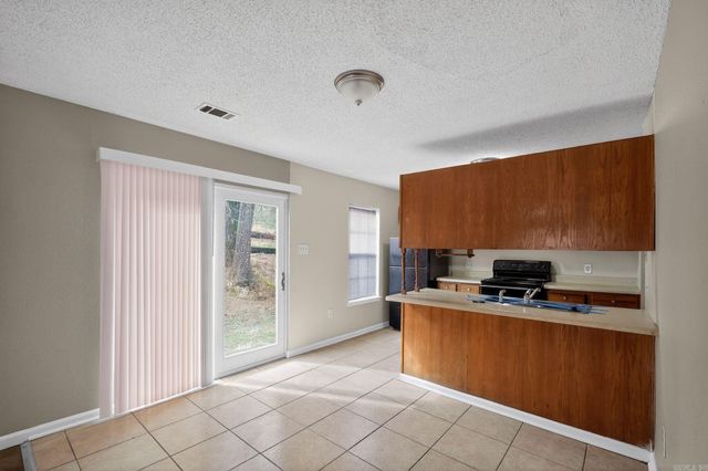 2906 Elam Street, Little Rock, AR 72204