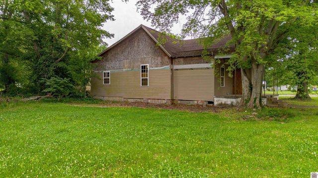 624 Husbands St., Paducah, KY 42003