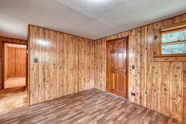 50 Henry Young Lane, Blairsville, GA 30512