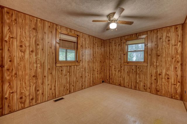 50 Henry Young Lane, Blairsville, GA 30512