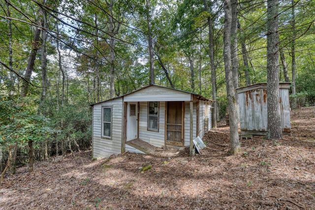 50 Henry Young Lane, Blairsville, GA 30512