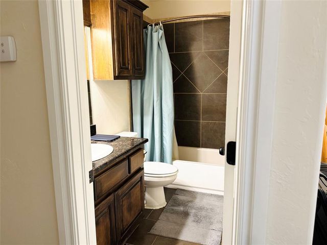 2113 NW 158th Street, Edmond, OK 73013