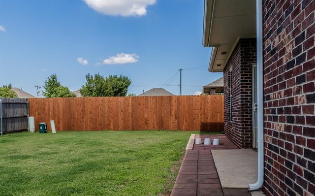 2113 NW 158th Street, Edmond, OK 73013