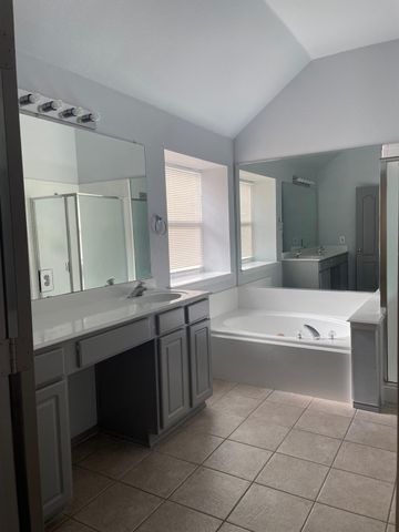 4820 Thames Drive, Grand Prairie, TX 75052