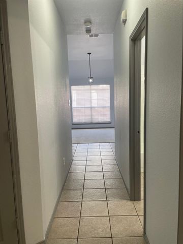4820 Thames Drive, Grand Prairie, TX 75052