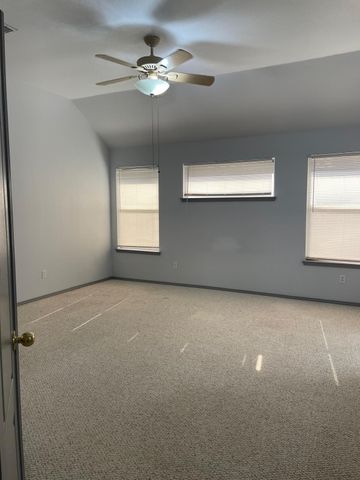 4820 Thames Drive, Grand Prairie, TX 75052