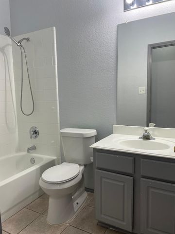 4820 Thames Drive, Grand Prairie, TX 75052