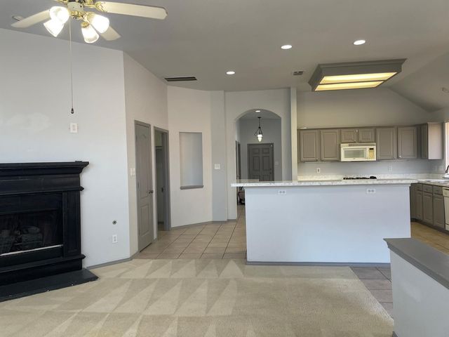 4820 Thames Drive, Grand Prairie, TX 75052