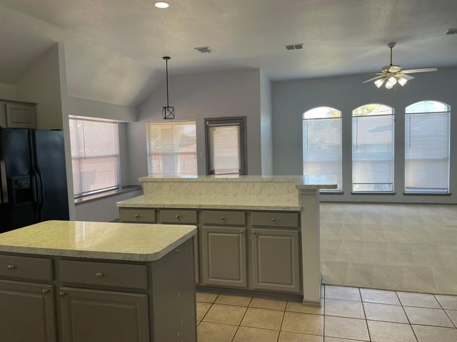 4820 Thames Drive, Grand Prairie, TX 75052