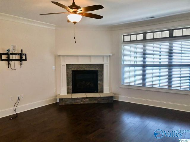 7505 Grayhawk Court, Owens Cross Roads, AL 35763