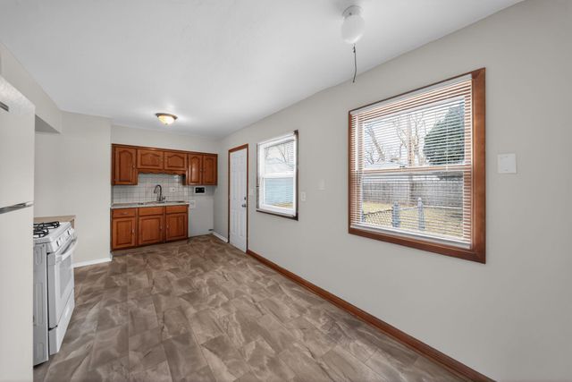 4005 RAWLINS Drive, Council Bluffs, IA 51501