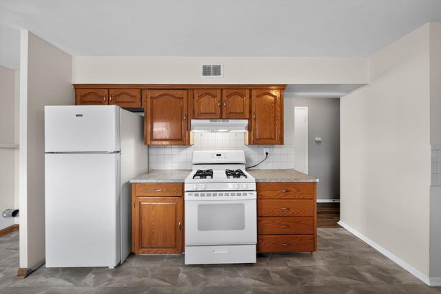 4005 RAWLINS Drive, Council Bluffs, IA 51501