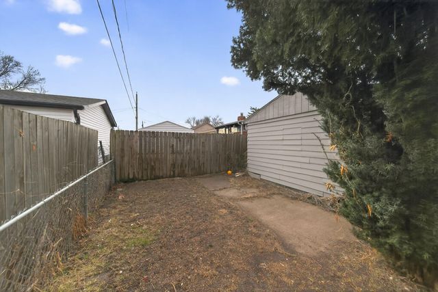 4005 RAWLINS Drive, Council Bluffs, IA 51501