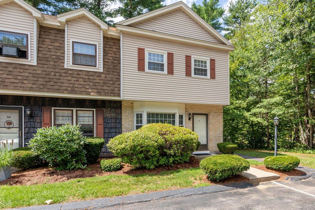 56 Golfview Dr Unit 56, Manchester, NH 03102