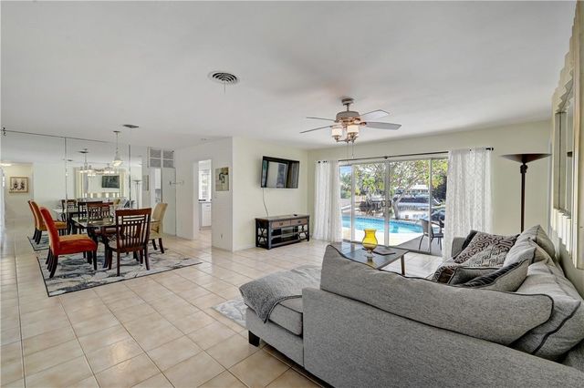 840 SW 7TH Street, Boca Raton, FL 33486