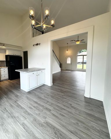 409 Ella Rae Lane, Lexington, KY 40511