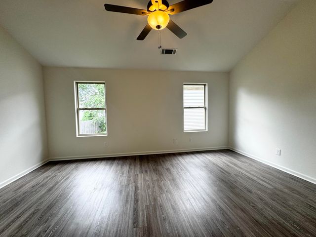 409 Ella Rae Lane, Lexington, KY 40511