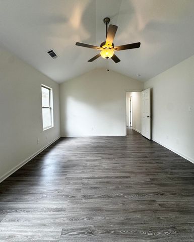 409 Ella Rae Lane, Lexington, KY 40511