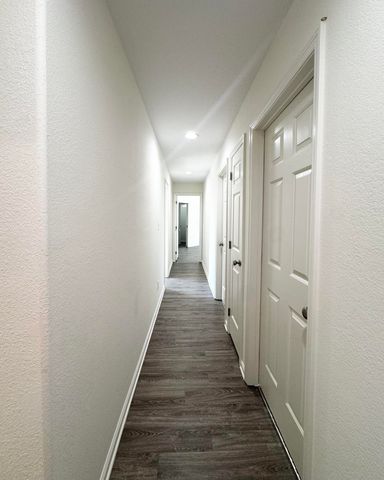 409 Ella Rae Lane, Lexington, KY 40511