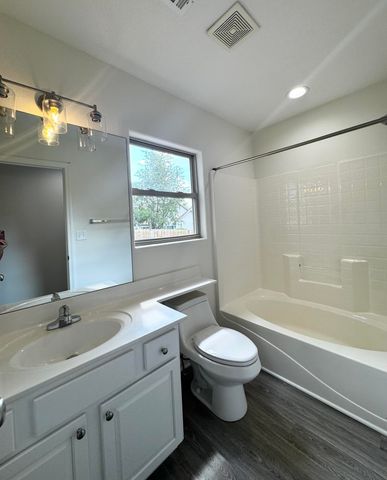 409 Ella Rae Lane, Lexington, KY 40511