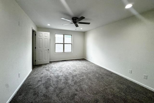 409 Ella Rae Lane, Lexington, KY 40511