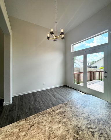 409 Ella Rae Lane, Lexington, KY 40511