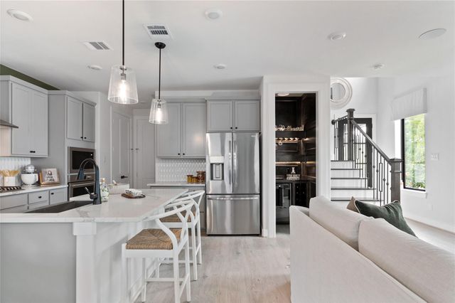 324 Forest Reserve Place, Houston, TX 77079