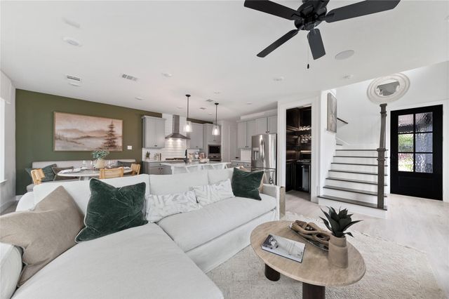 324 Forest Reserve Place, Houston, TX 77079
