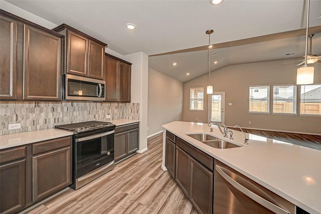 1214 Dry Cork Circle, Richmond, TX 77406