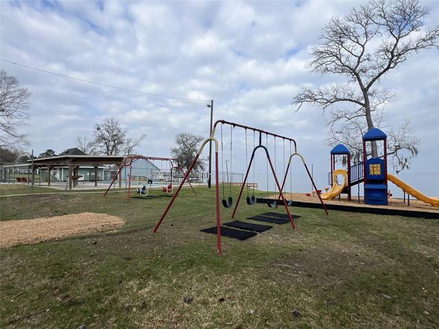 380 Governors Hogg Drive, Point Blank, TX 77364