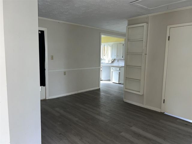 380 Governors Hogg Drive, Point Blank, TX 77364