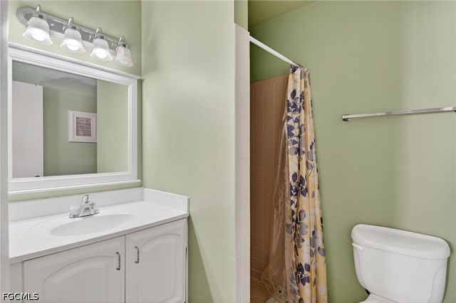 3351 Royal Canadian TRCE 1, Fort Myers, FL 33907