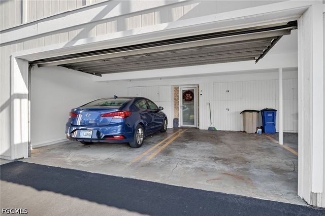 3351 Royal Canadian TRCE 1, Fort Myers, FL 33907