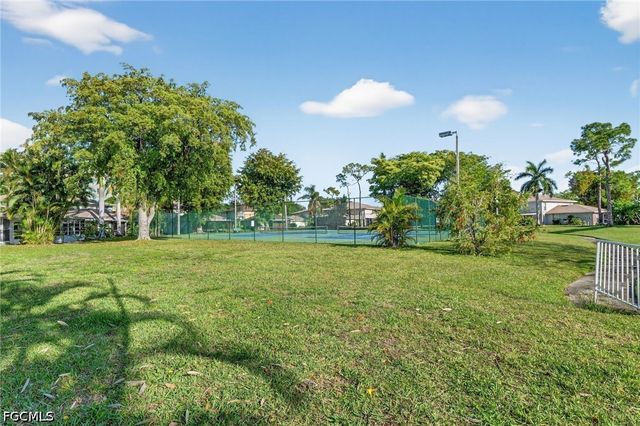 3351 Royal Canadian TRCE 1, Fort Myers, FL 33907