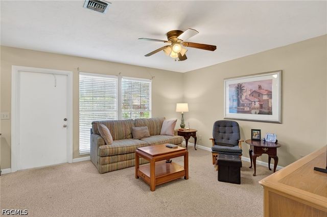 3351 Royal Canadian TRCE 1, Fort Myers, FL 33907