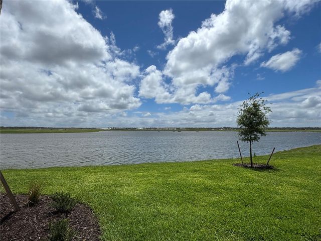 19140 SCALLOP LOOP 107, Bradenton, FL 34211