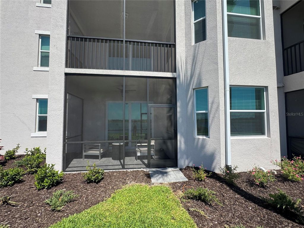 Image 12 of property listing at 19140 SCALLOP LOOP 107, Bradenton, FL 34211