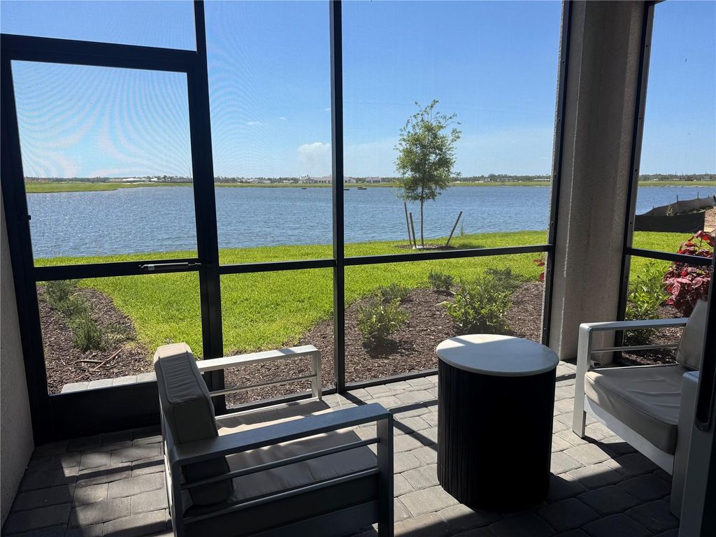 Image 13 of property listing at 19140 SCALLOP LOOP 107, Bradenton, FL 34211