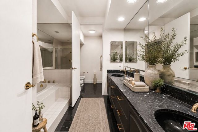 234 S Gale Drive 209, Beverly Hills, CA 90211