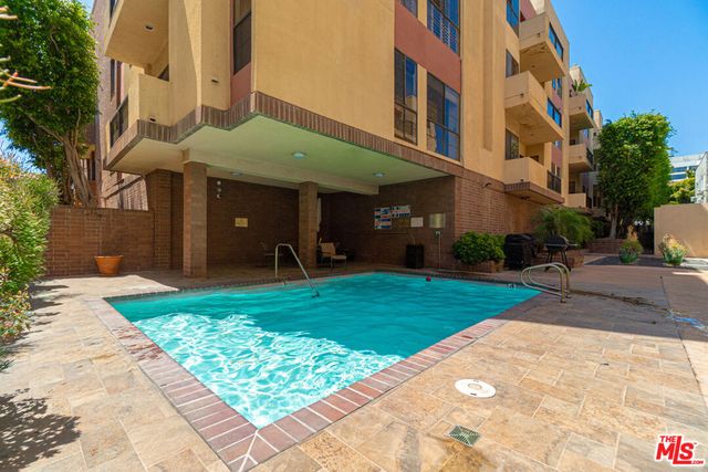 234 S Gale Drive 209, Beverly Hills, CA 90211