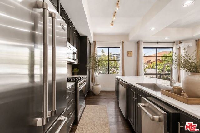 234 S Gale Drive 209, Beverly Hills, CA 90211